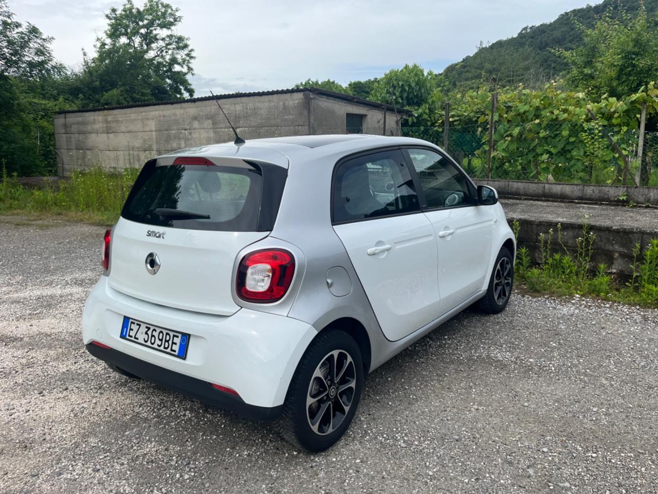 Smart ForFour 70 1.0 Passion neopatentati