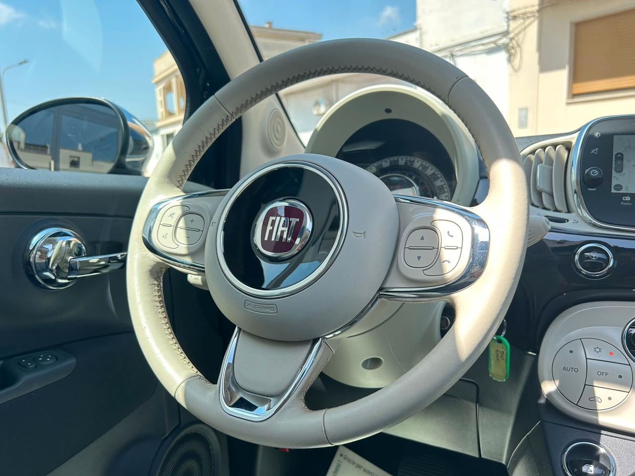 Fiat 500 1.2 LOUNGE AUTOM. TETTO/NAVI-2017
