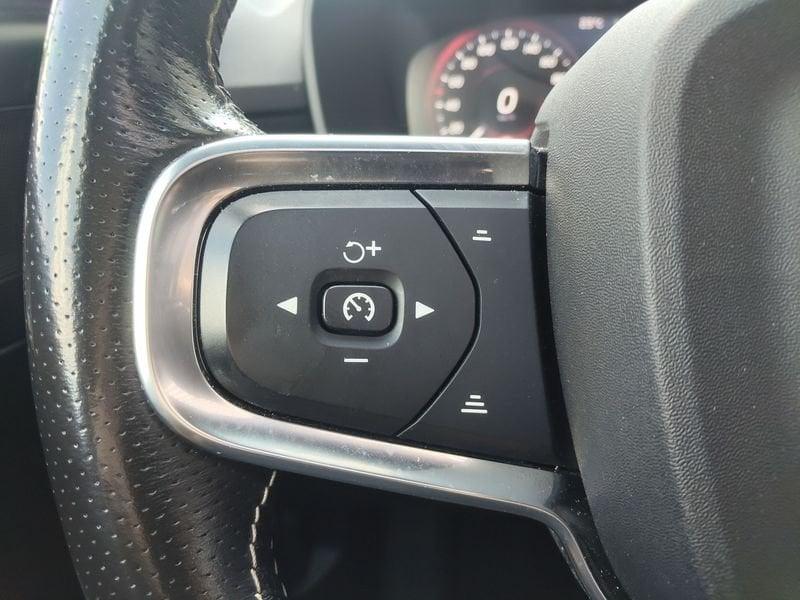 Volvo XC40 XC40 1.5 t3 R-design 163cv auto