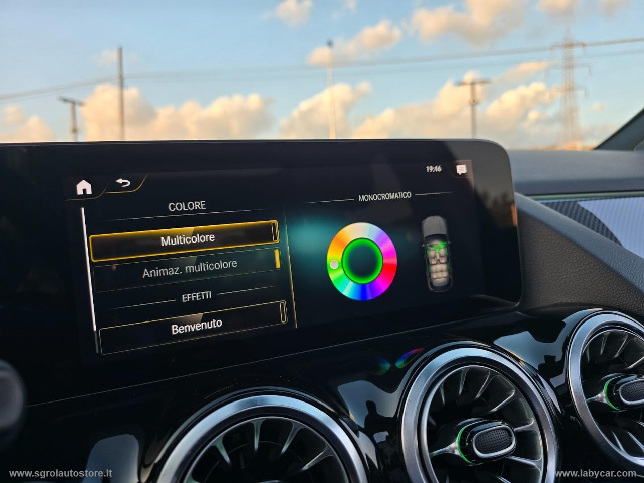 MERCEDES-BENZ GLA 220 d Automatic AMG Premium TETTUCCIO
