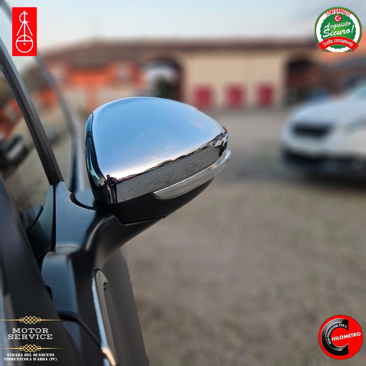 Peugeot 208 VERNICE OPACA KM DOCUMENTATI DA 89€ MESE