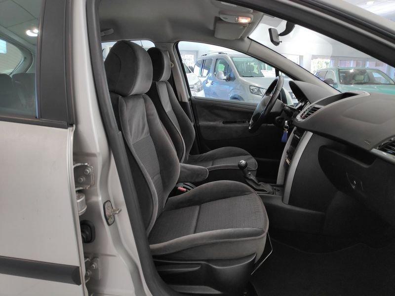 Peugeot 207 1.4 88CV 5p. XS