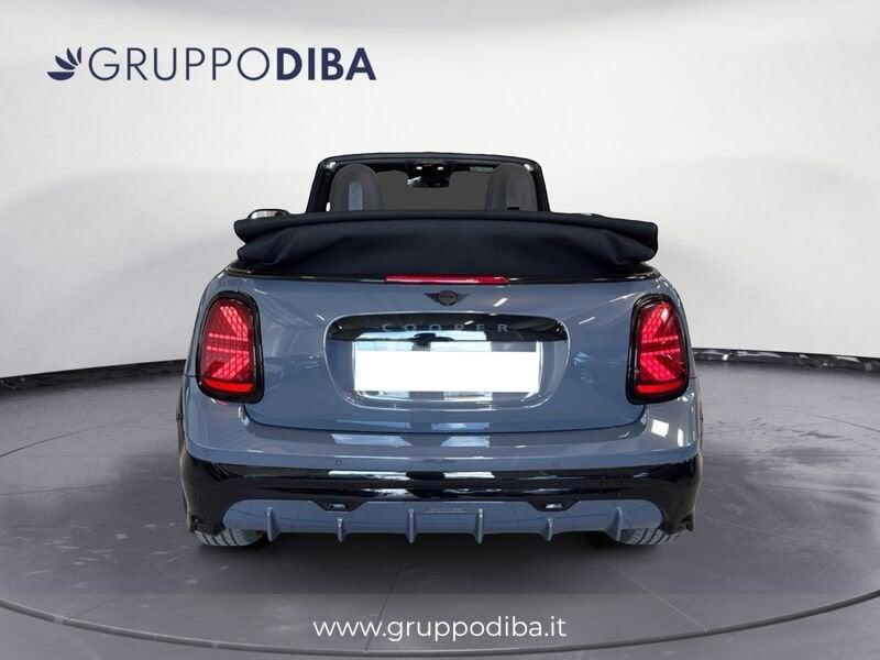MINI Cooper Mini Cabrio F67 Mini Cabrio 2.0 C JCW auto