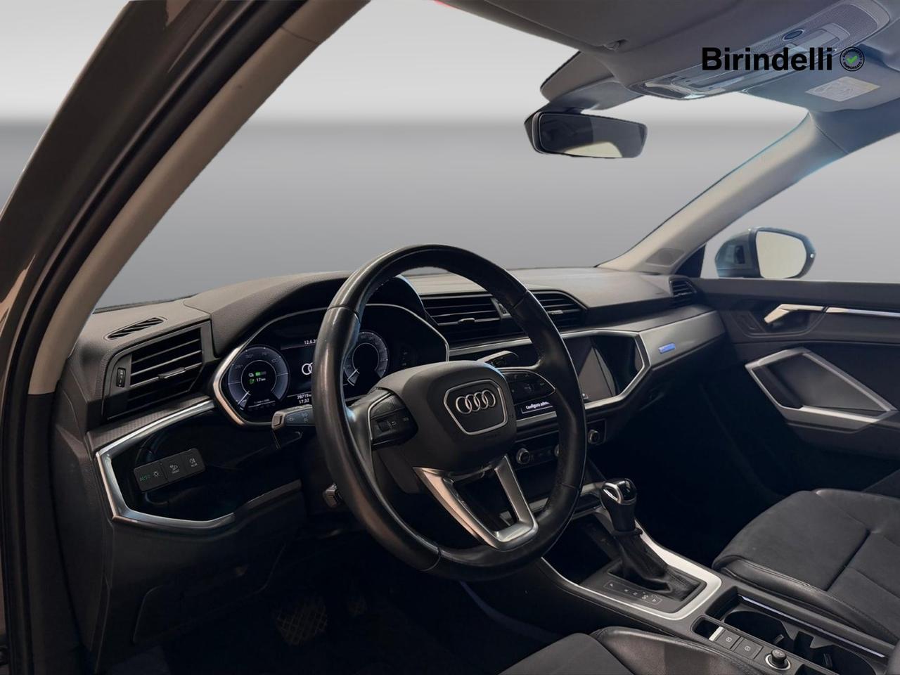 AUDI Q3 2ª serie - Q3 45 TFSI e S tronic S line edition