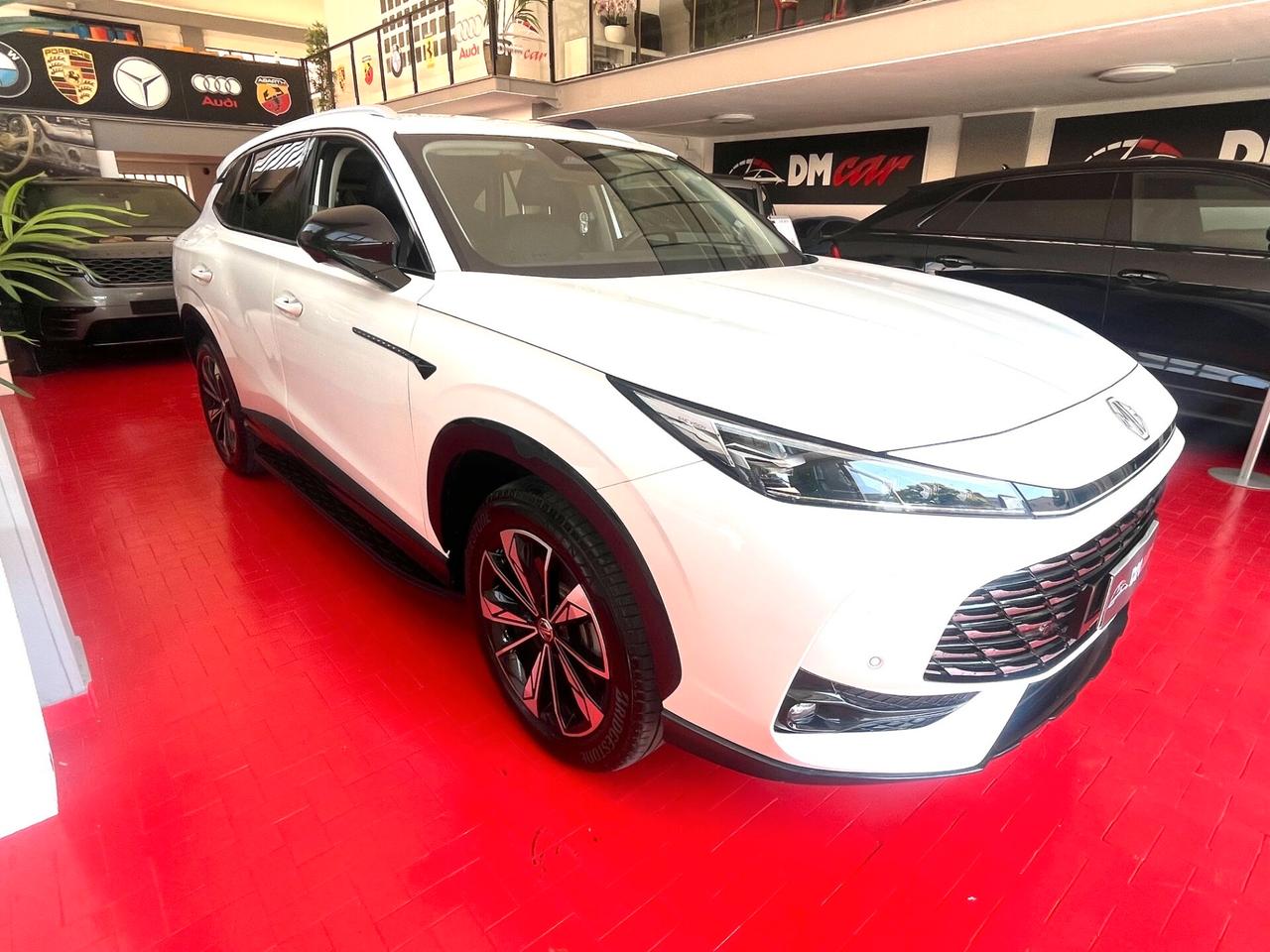HS PHEV LUXURY IBRIDA ELETTERICA BENZINA