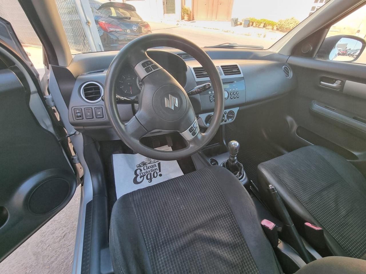 Suzuki Swift 1.3 DDiS 3p. GL