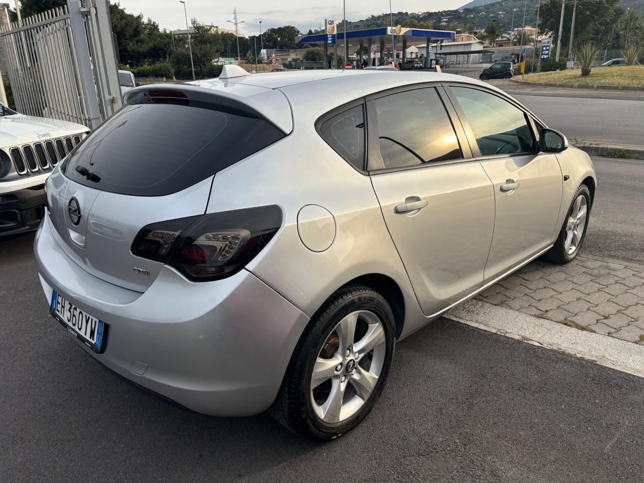 Opel Astra 1.7 CDTI 110CV 5 porte Cosmo