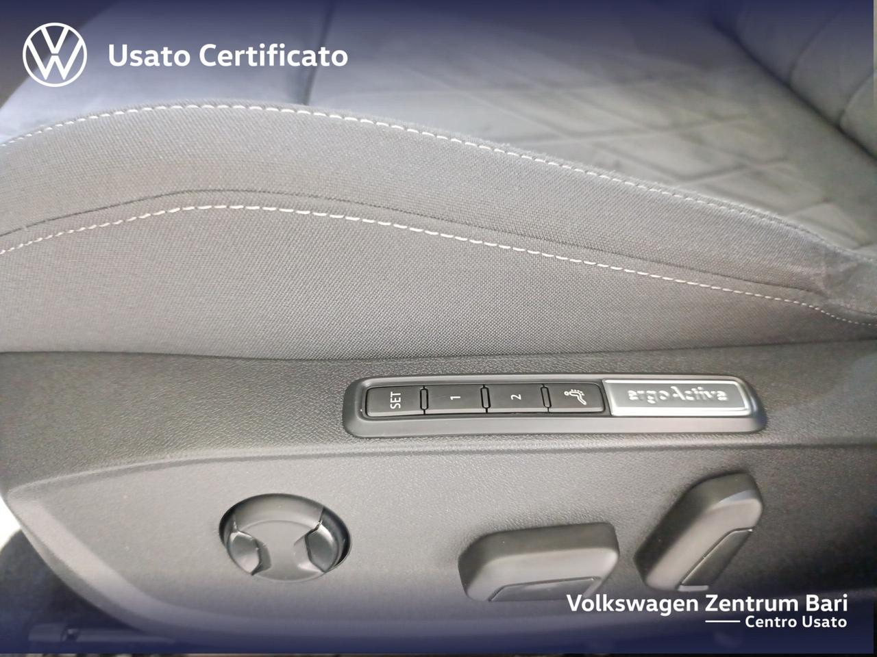 Volkswagen Golf 2.0 tdi style 150cv dsg