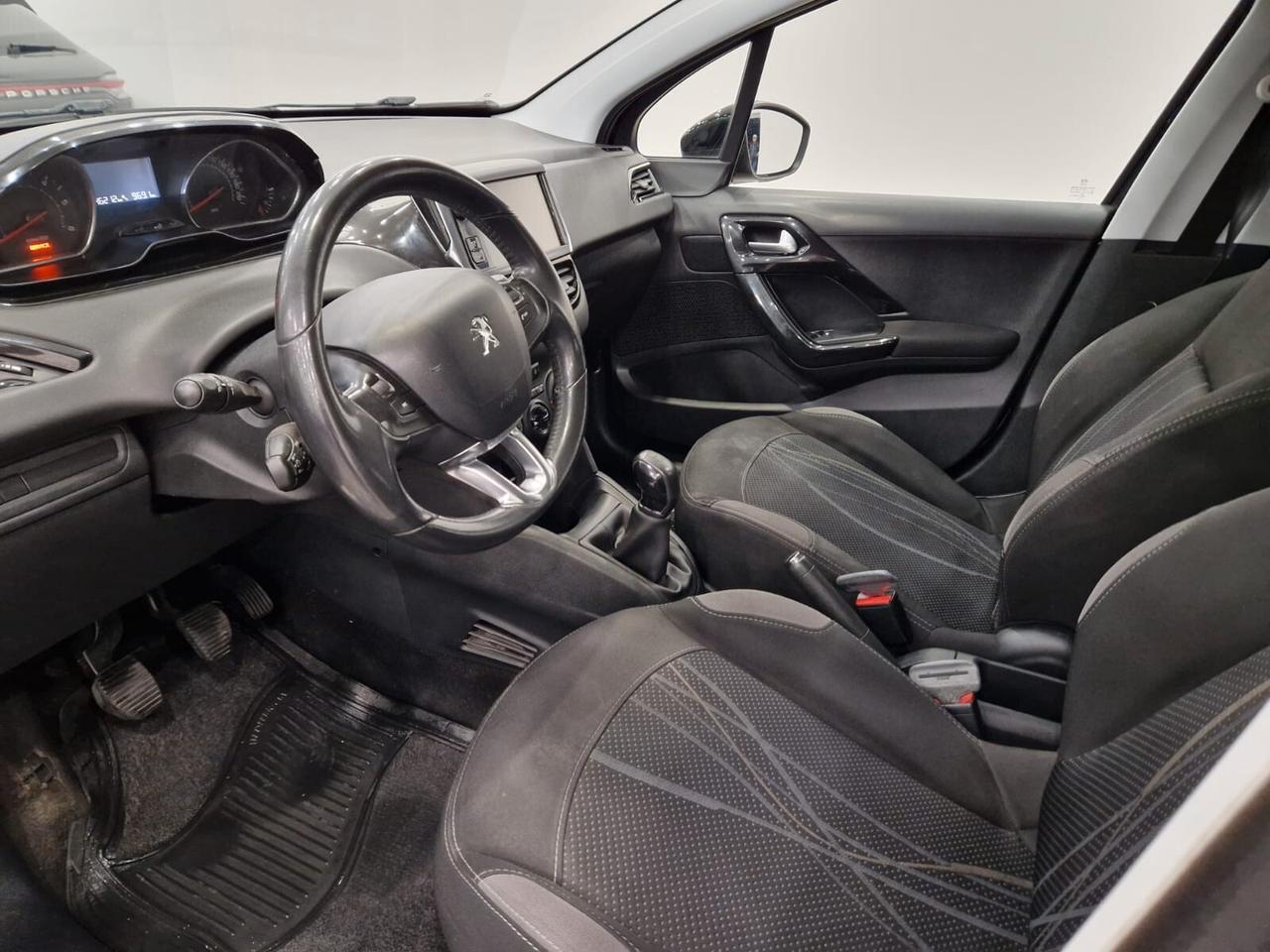 Peugeot 208 1.4 HDi 68 CV