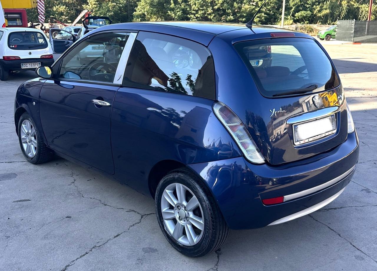 Lancia Ypsilon 1.3 Multijet 70cv Platino NEOPATENTATI