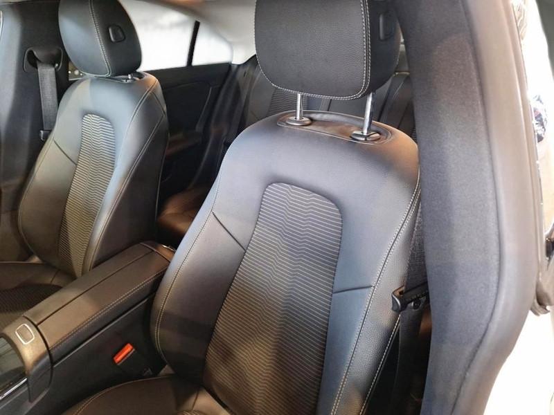 MERCEDES-BENZ CLA 180 d Automatic Sport 4 PORTE COUPE