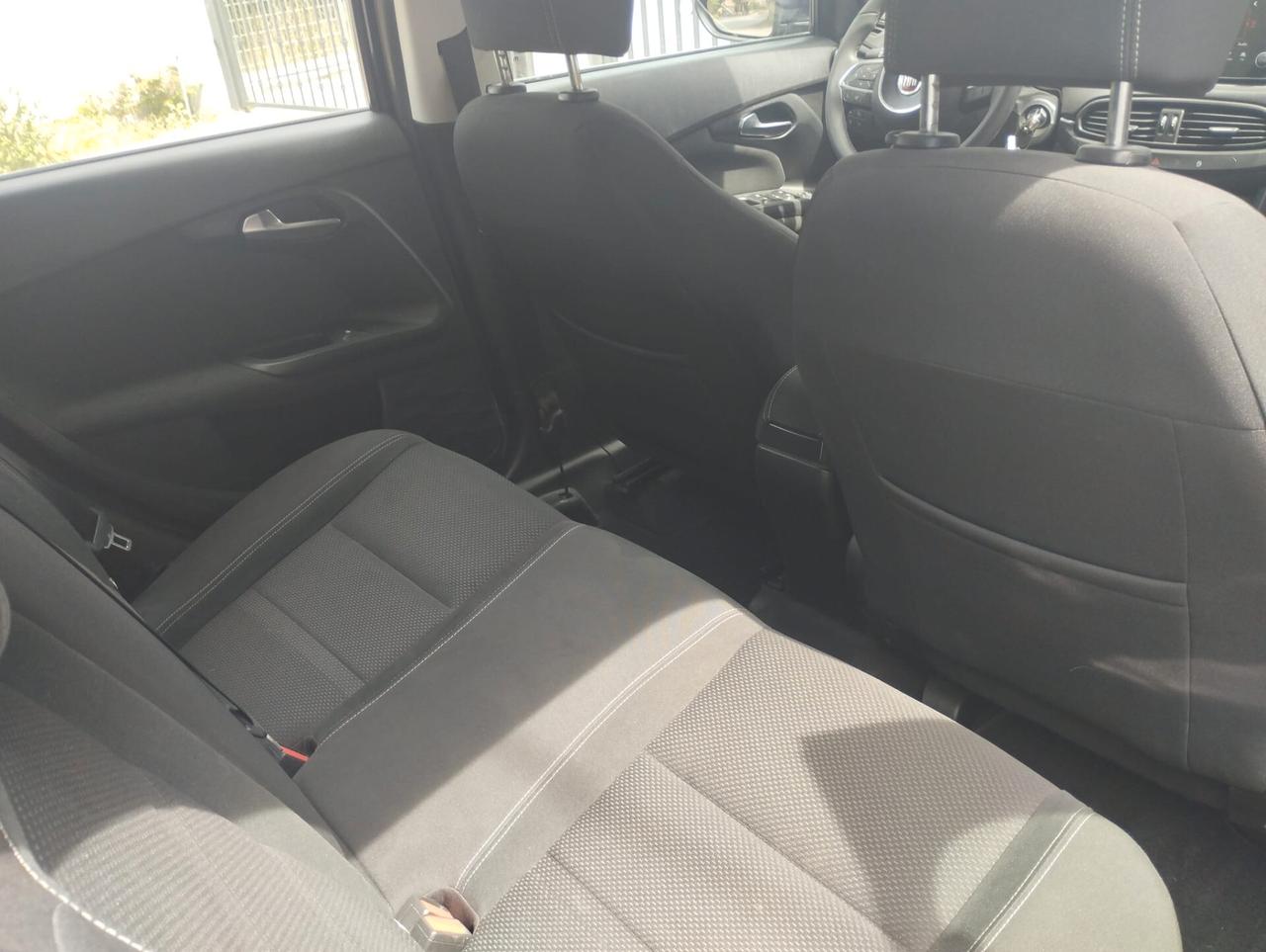 Fiat Tipo 1.6 Mjt S&S SW Lounge
