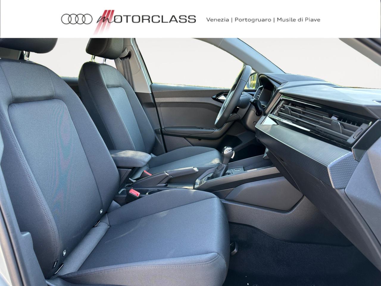 Audi A1 allstreet 30 1.0 tfsi 116cv identity contrast s tronic