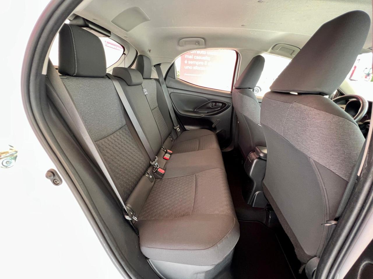 TOYOTA Yaris 4ª serie Yaris 1.5 Hybrid 5 porte...