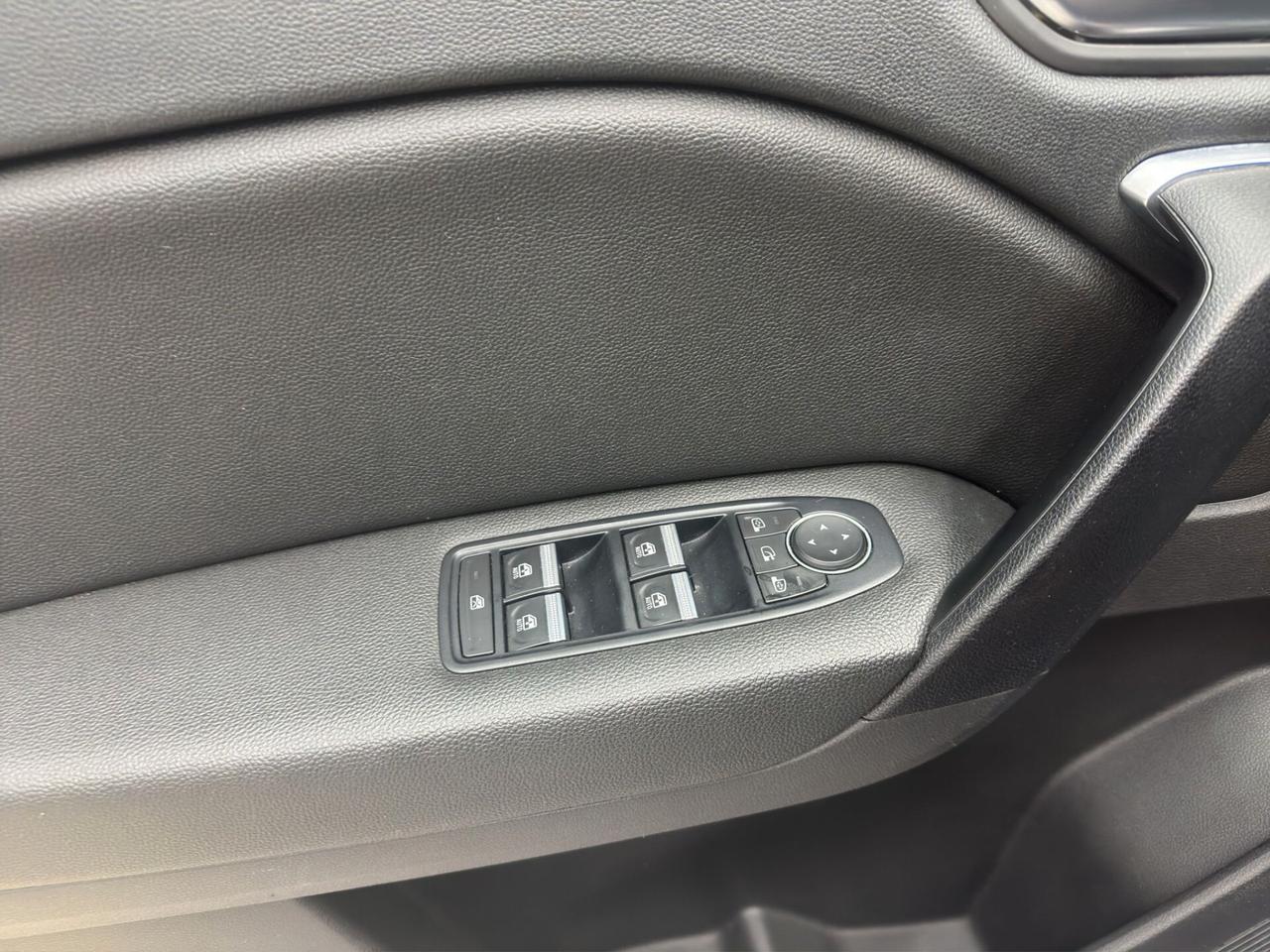 Renault Captur Plug-in Hybrid E-Tech 160 CV Intens