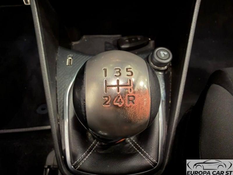Ford Fiesta 1.1 85CV ST-Line