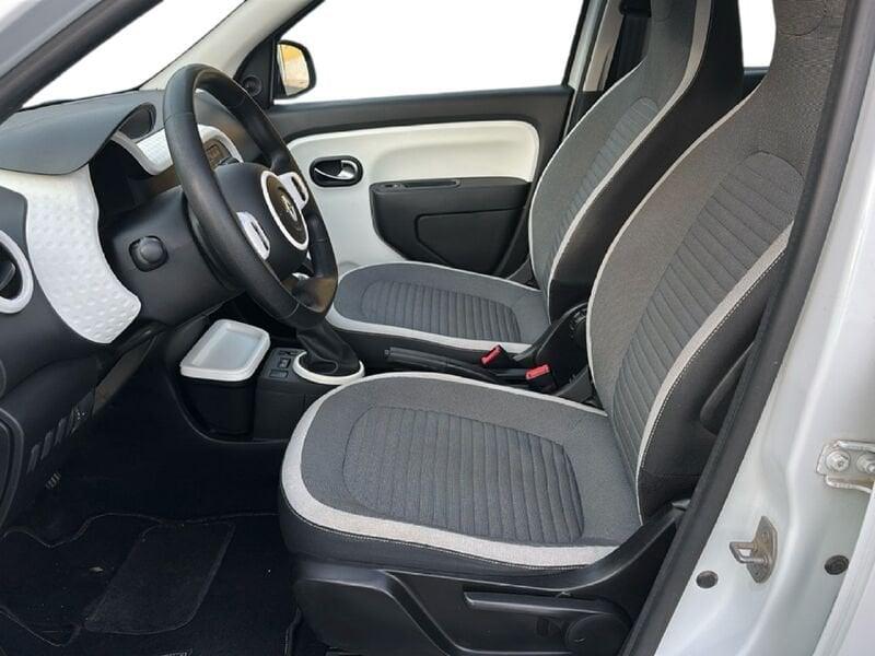 Renault Twingo 1.0 SCE EXPERIENCE