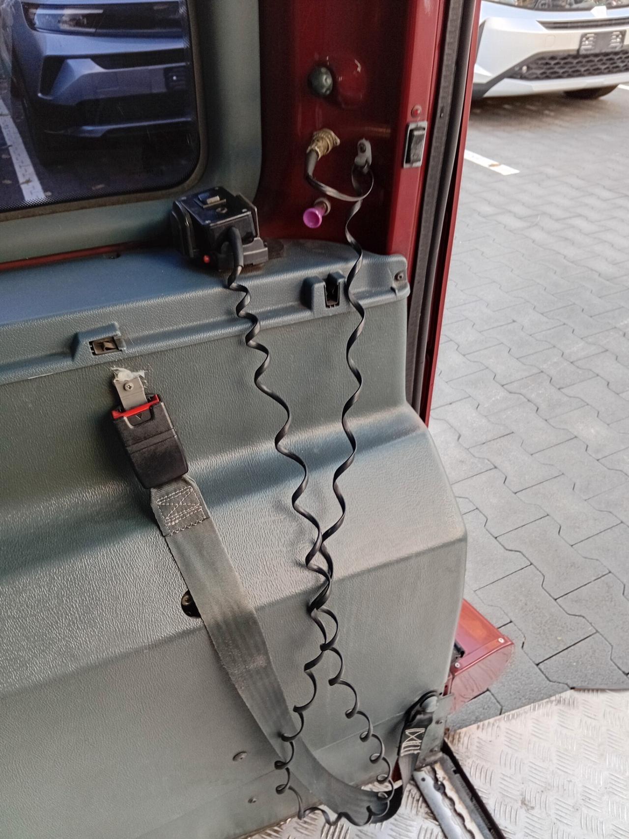 Renault Kangoo ALLESTIMENTO TRASPORTO DISABILI