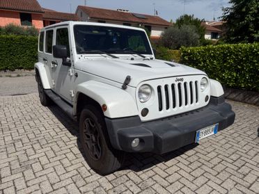 Jeep Wrangler Unlimited 2.8 CRD DPF Sahara