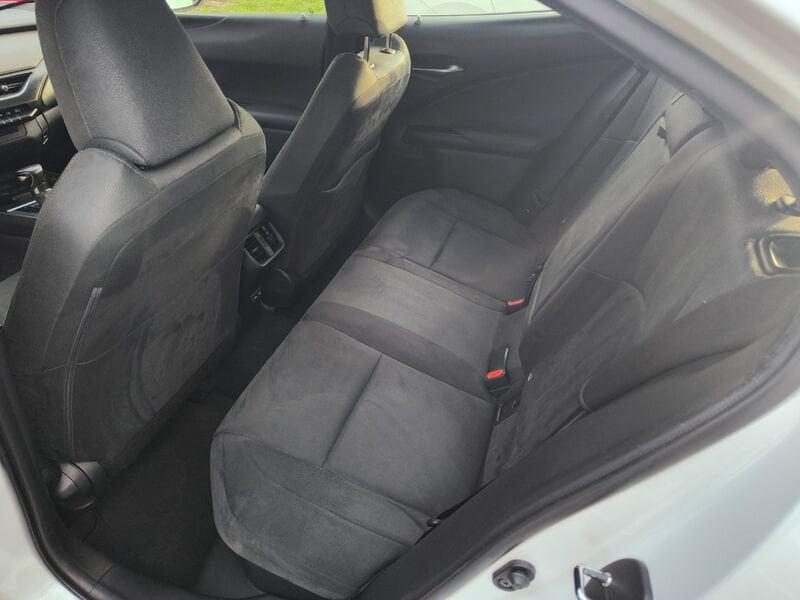 Lexus UX 250 H Hybrid 2 wd