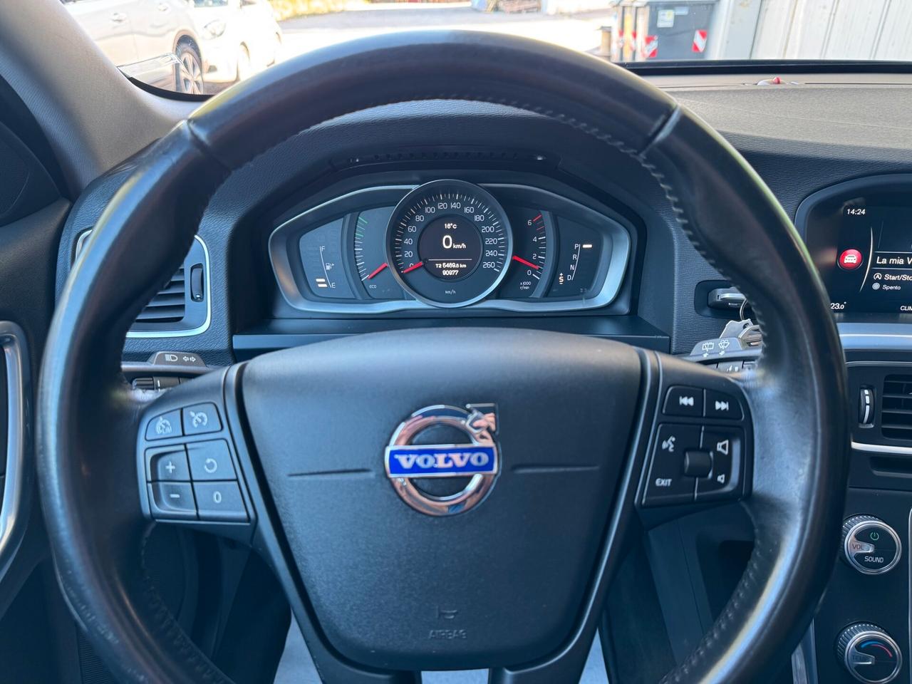 Volvo V60 1.6 d2 Momentum Powershift GARANZIA24MES