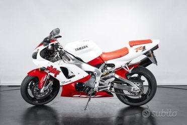 Yamaha r1 - 1998