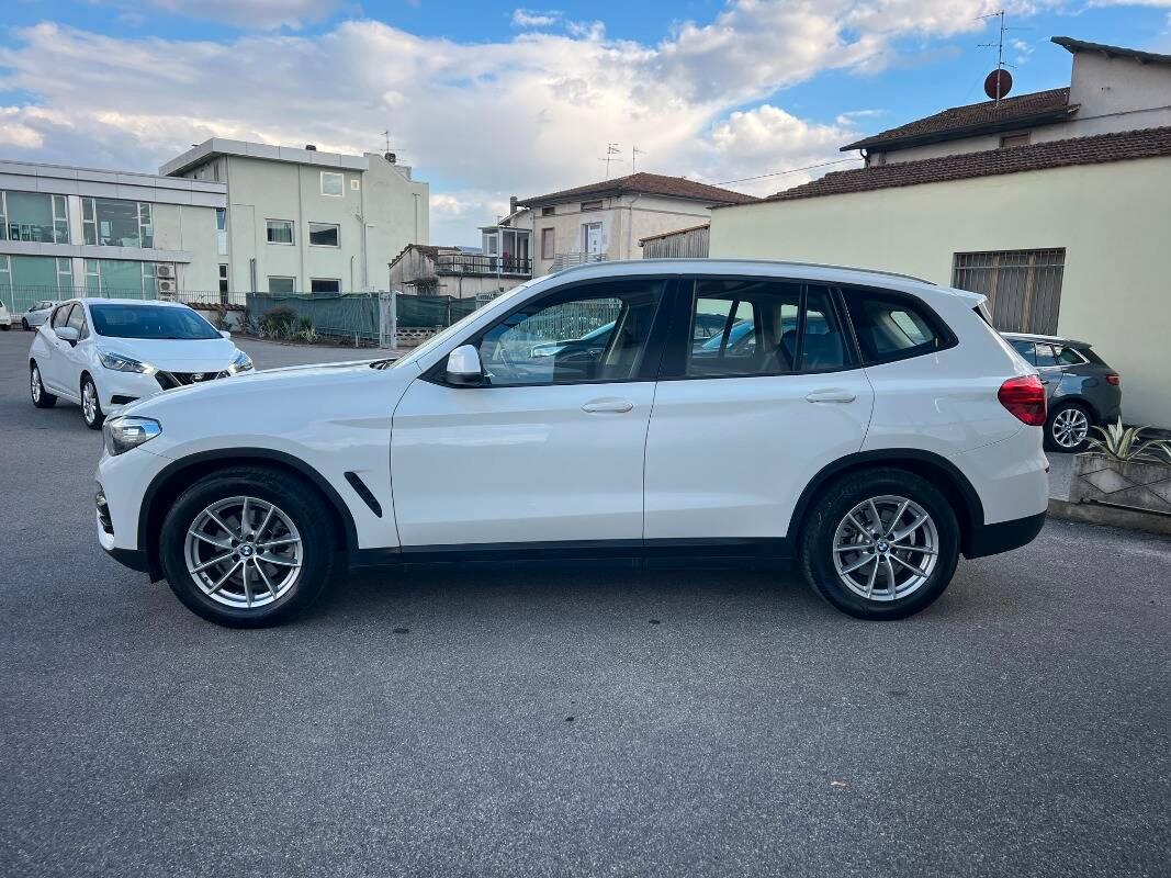 BMW X3 Sdrive18d mhev 48V Business Advantage auto