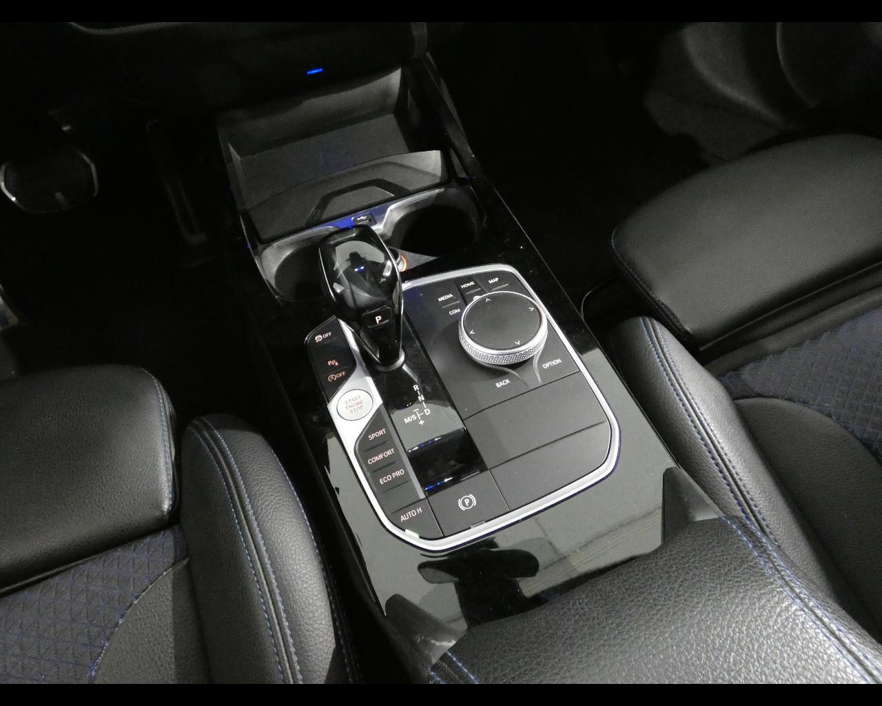 BMW Serie 1 (F40) - 116d 5p. Msport