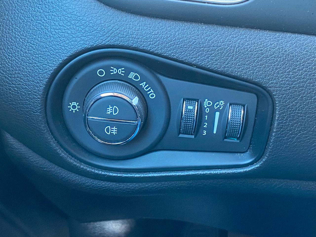 Jeep Renegade 1.6 Mjt 130 CV Limited ''AZIENDALE''