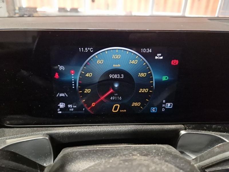 MERCEDES-BENZ GLB 200 D AUTOMATIC 4MATIC BUSINESS EXTR SUV