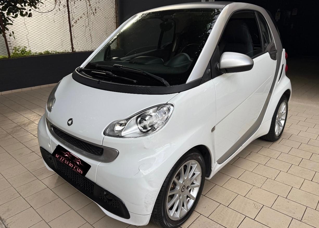 Smart ForTwo 1.0 Benzina 52 kW coupé GARANTITA