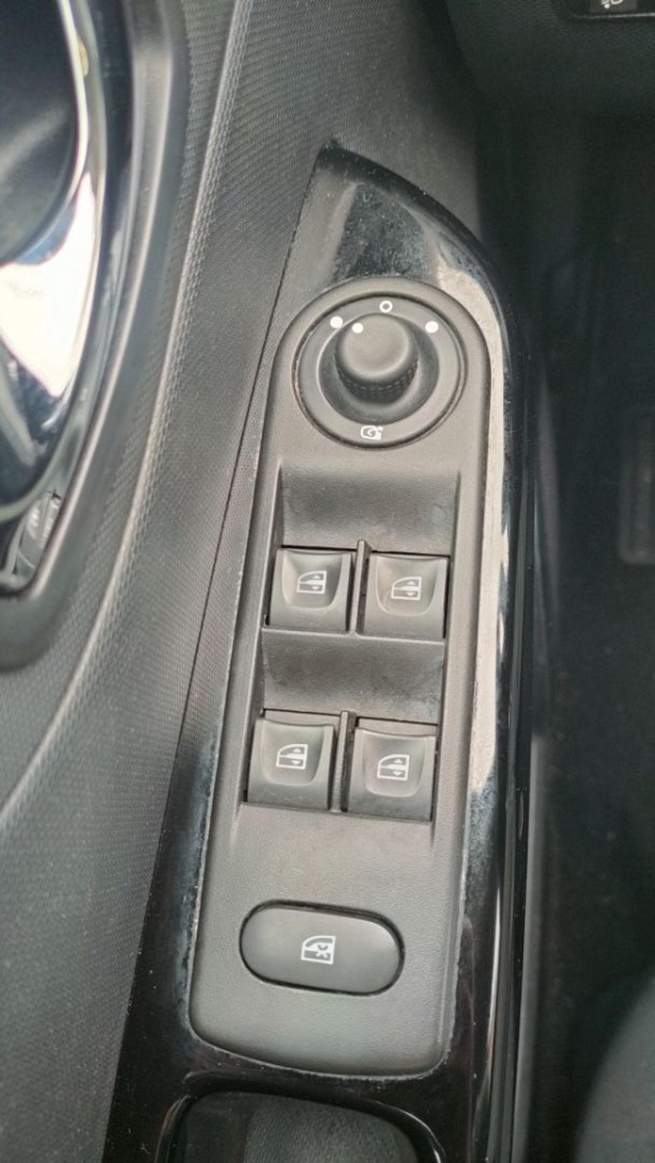 Renault Captur dCi 8V 90 CV EDC Start&Stop Energy Zen