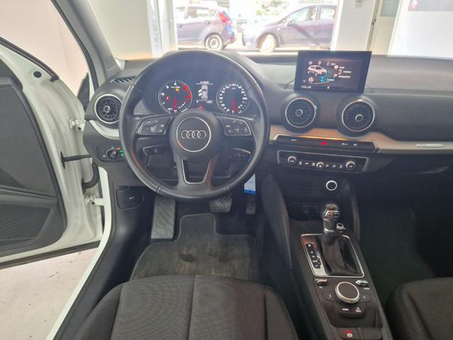 AUDI Q2 30 TDI S tronic Business