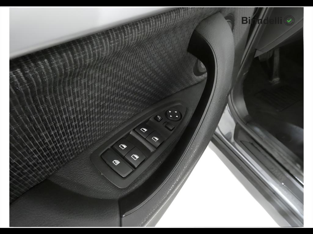 BMW X2 (F39) - X2 sDrive18d Business-X