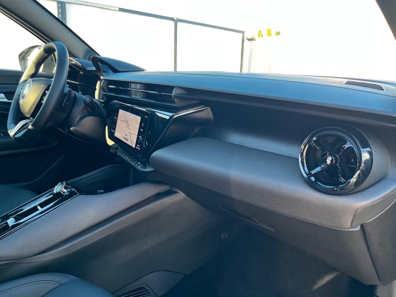 Alfa Romeo Junior Hybrid 145cv EDCT6 SPECIALE