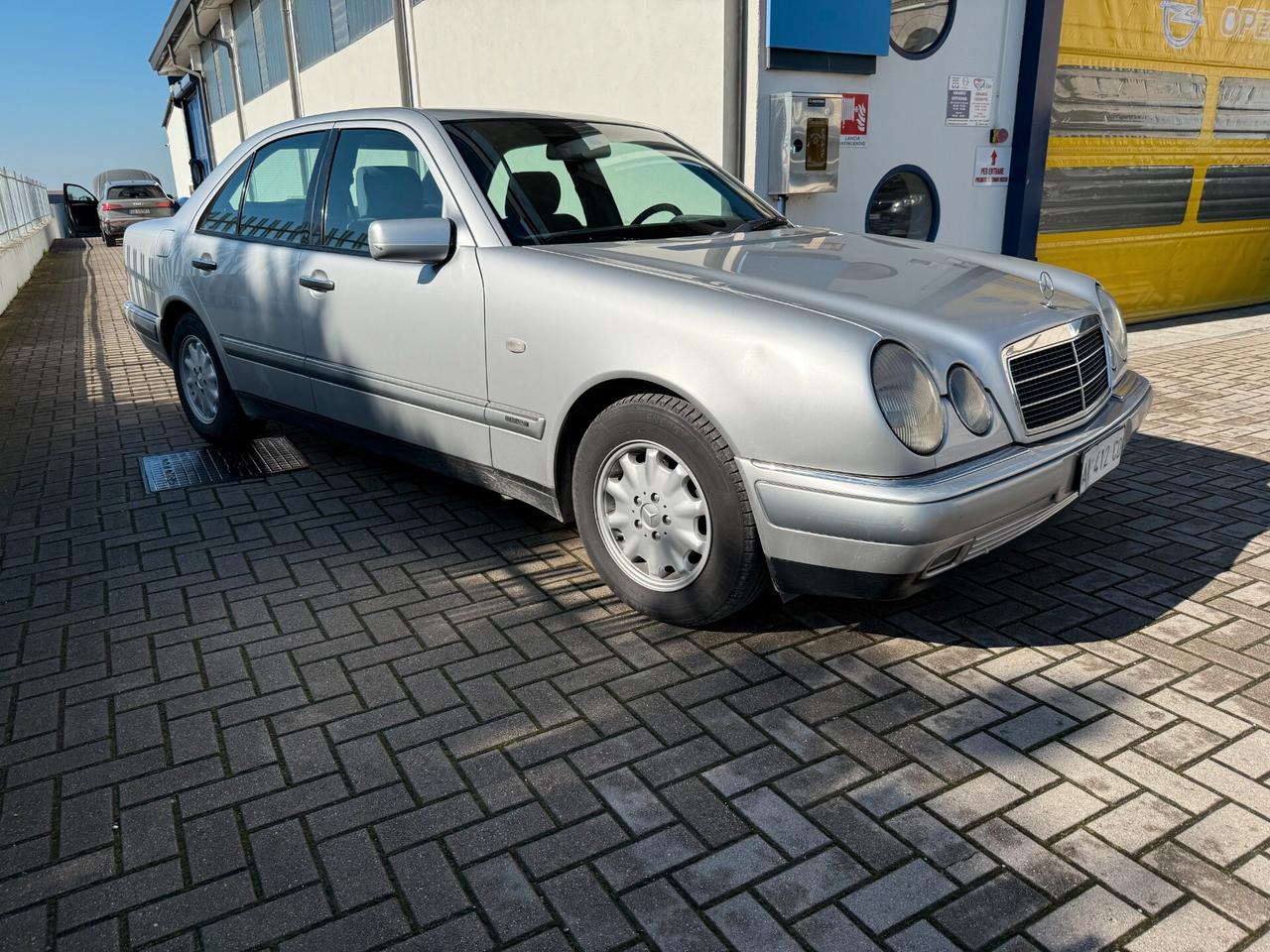 Mercedes-benz E 250 E 250 diesel cat Classic