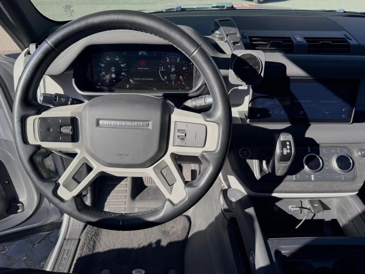 LAND ROVER DEFENDER 7 POSTI MANUTENZIONE CASAMADRE