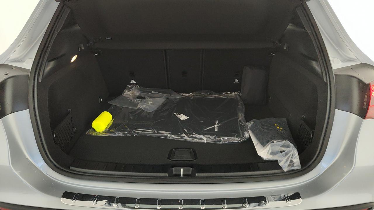 Mercedes-Benz GLA 180 Automatic