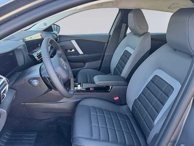 Citroen C4 1.2 PureTech 130 CV EAT8 PLUS