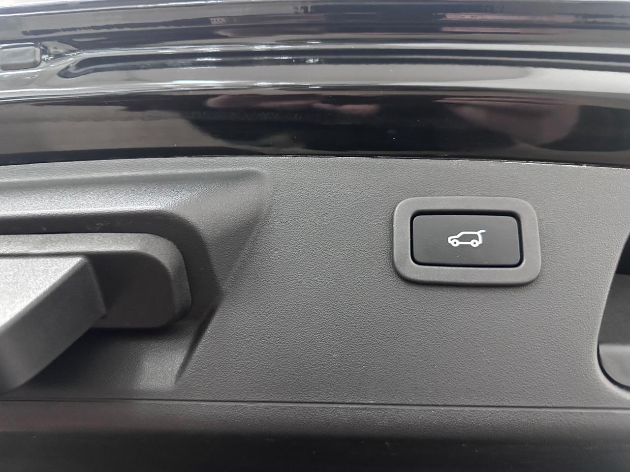 Jaguar E-Pace 2.0D 180 CV AWD R-Dynamic 2019