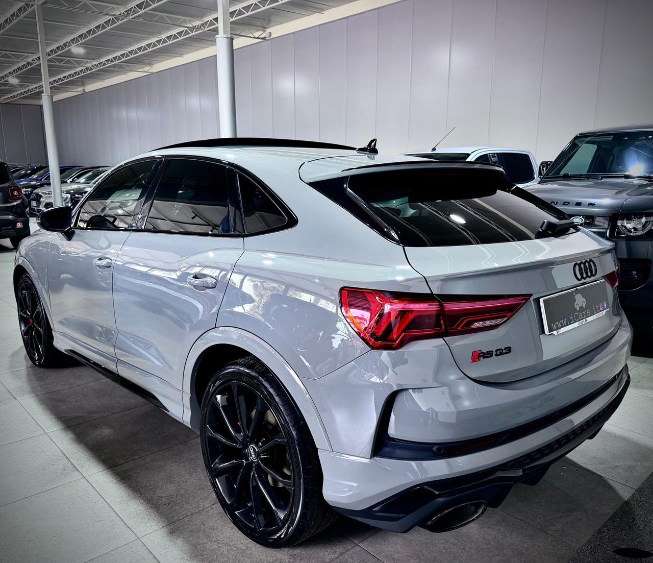 Audi RSQ3 SPBK 2.5 TFSI 400CV S-Tronic