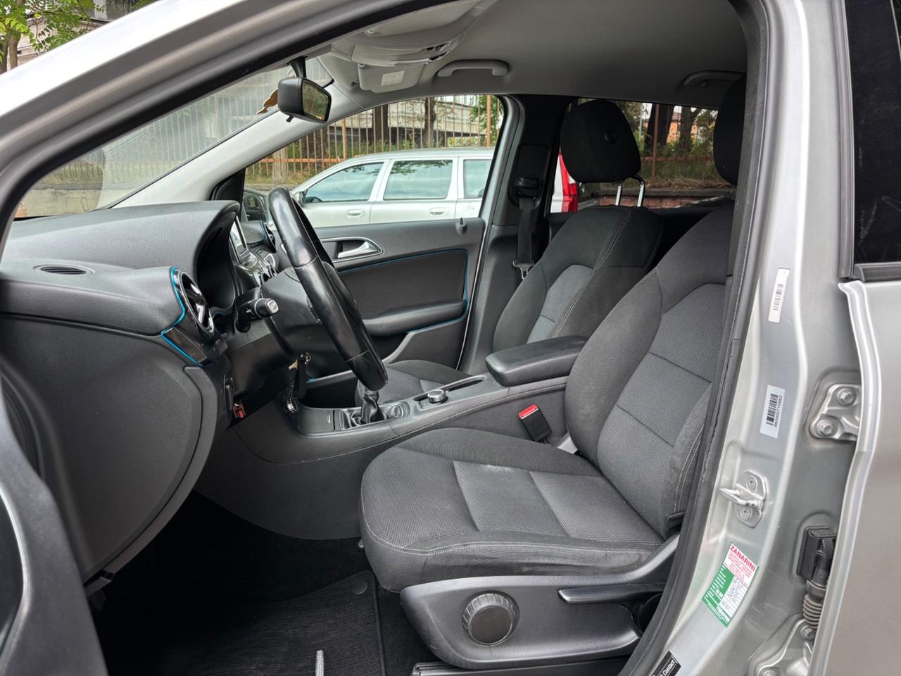 Mercedes-benz B 180 CDI BlueEFFICIENCY Premium