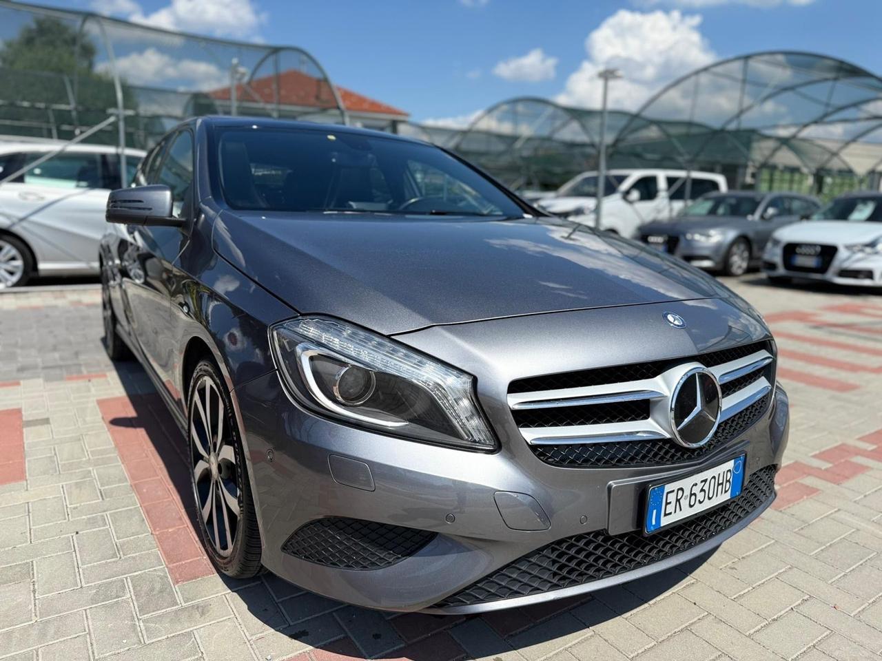 Mercedes-benz A 180 122CV*TETTO*NAVI*EURO 6