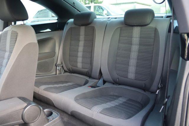 VOLKSWAGEN Maggiolino 2.0 TSI DSG Sport