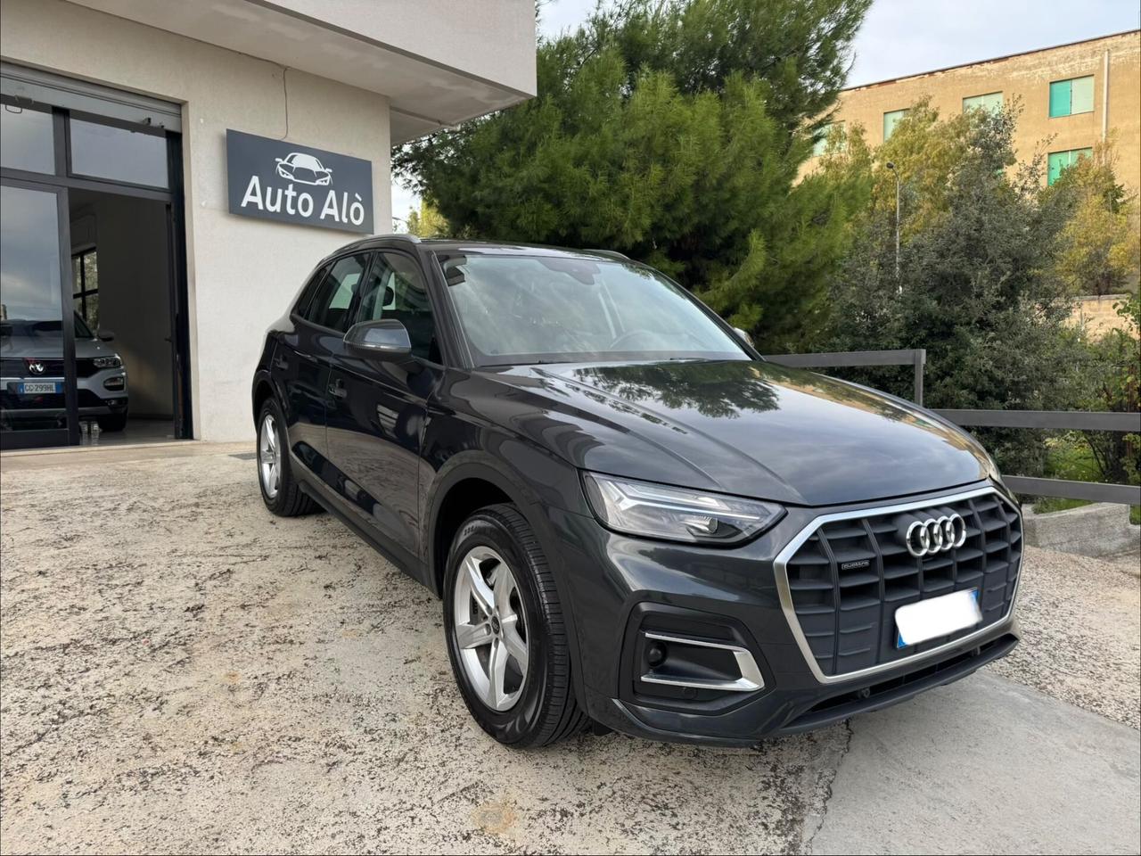 Audi Q5 2.0 TDI 204cv - NEW MODEL - 2021