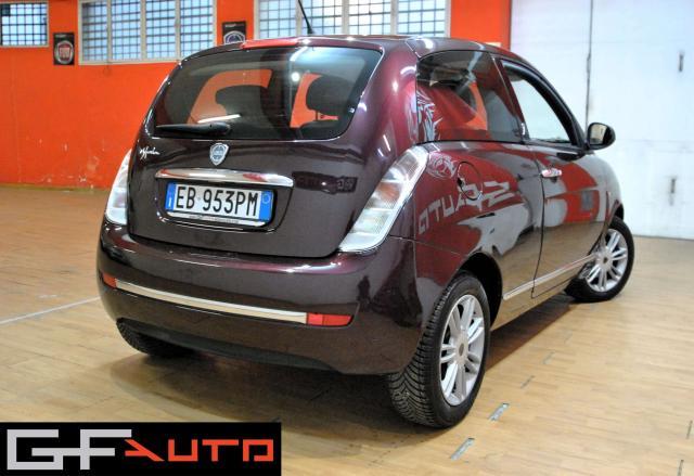 Lancia Ypsilon Ypsilon II 2007 1.3 mjt 16v MomoDesign (sport) dpf