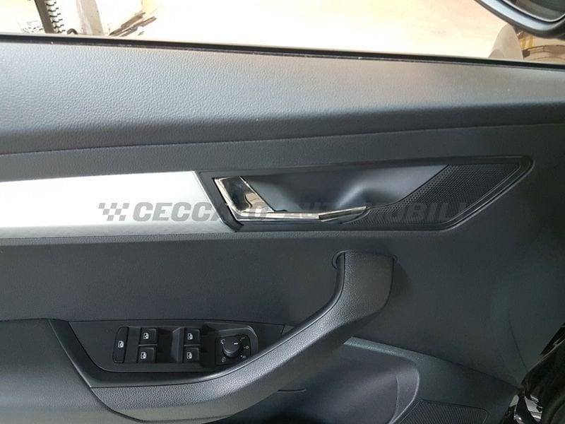 Skoda Karoq 2022 1.0 tsi Executive 110cv