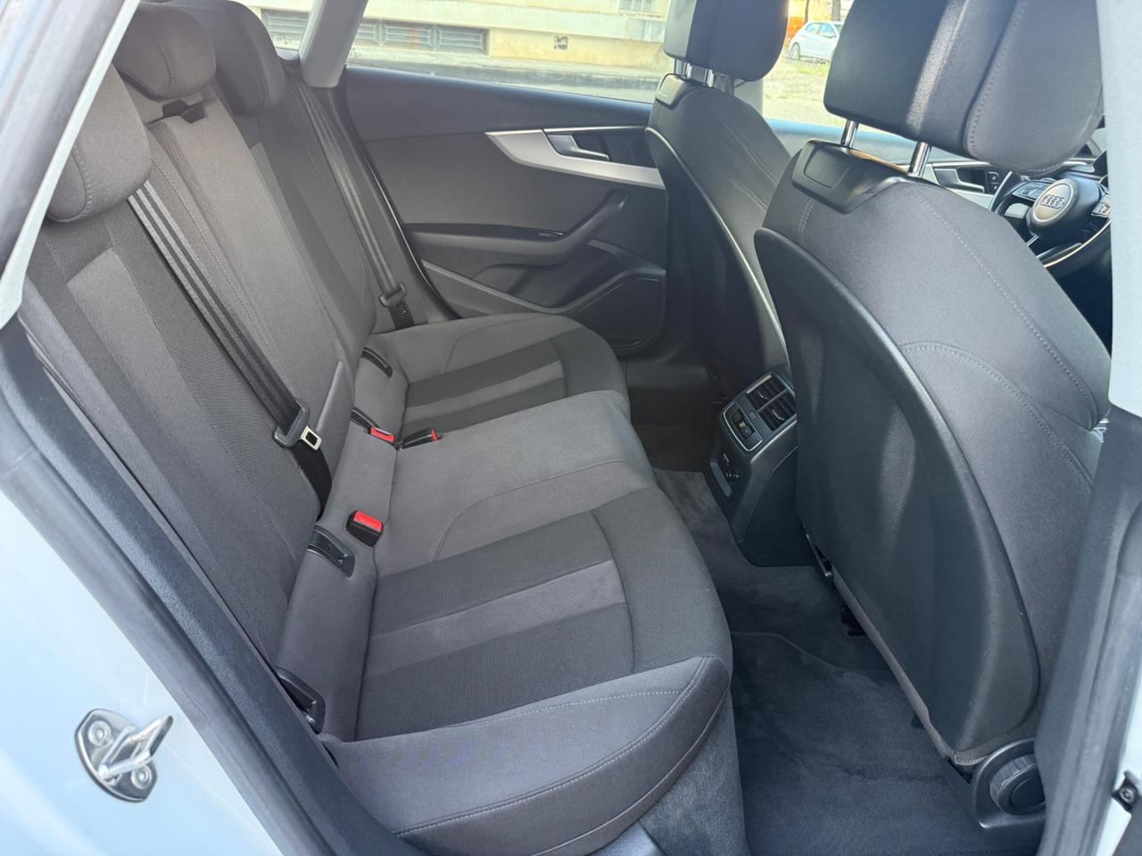 Audi A5 SPB 40 TDI S tronic
