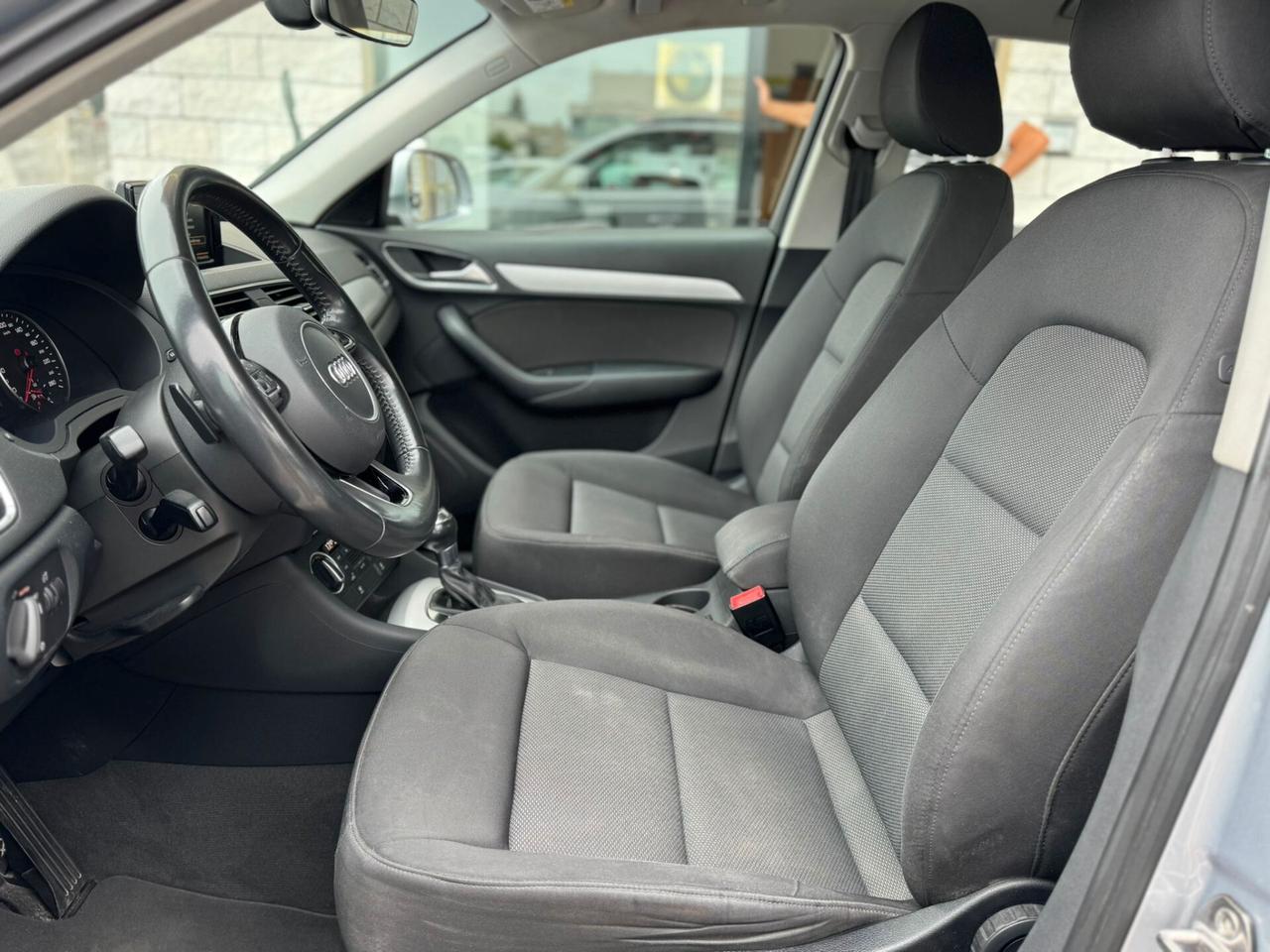 Audi Q3 2.0 TDI 120 CV S tronic