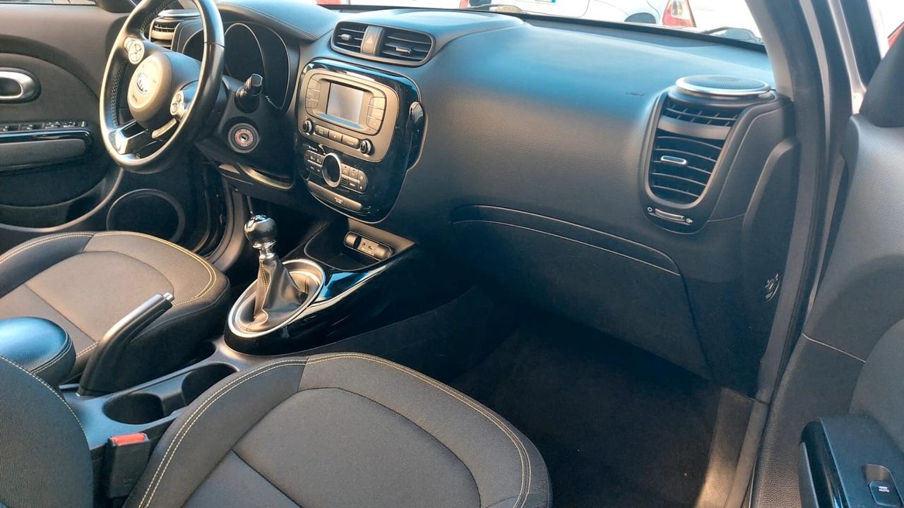 Kia Soul 1.6 GPL di serie FULL OPT - 2017